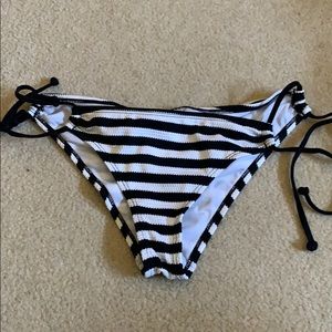Bikini bottoms